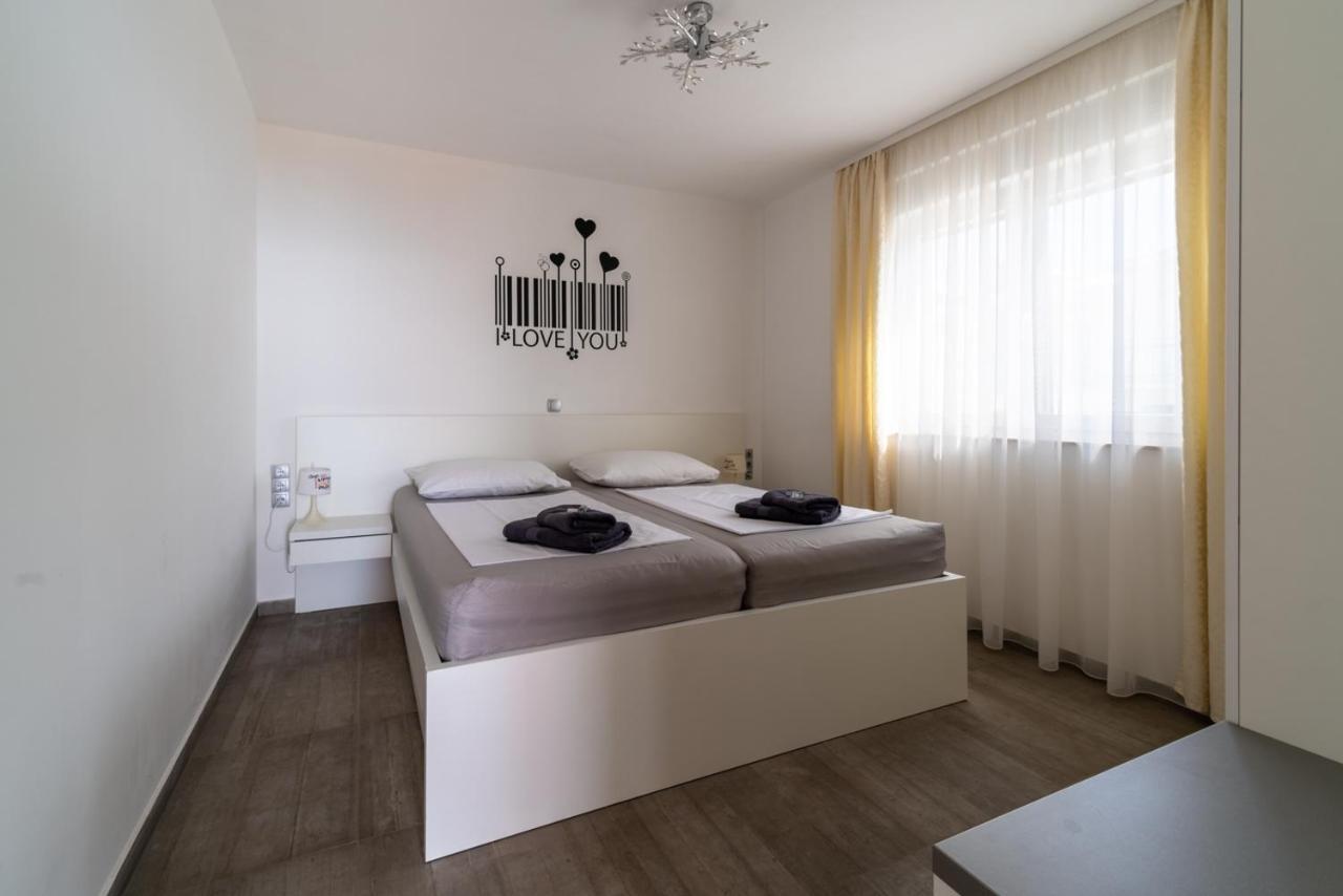 Villa Kata Ražanj Eksteriør billede