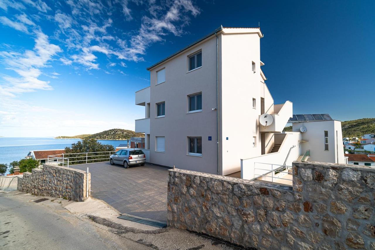 Villa Kata Ražanj Eksteriør billede