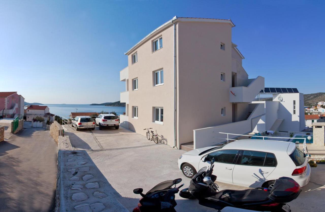 Villa Kata Ražanj Eksteriør billede