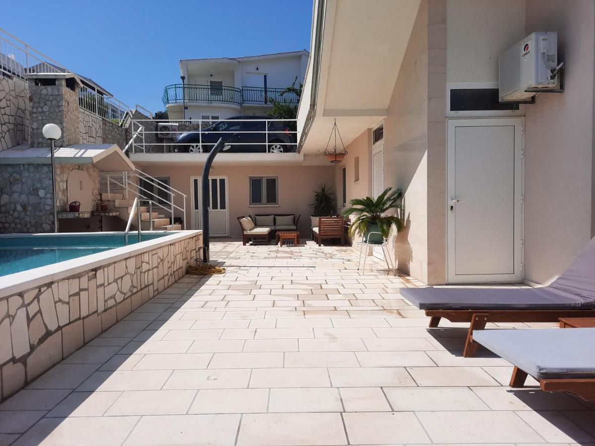 Villa Kata Ražanj Eksteriør billede