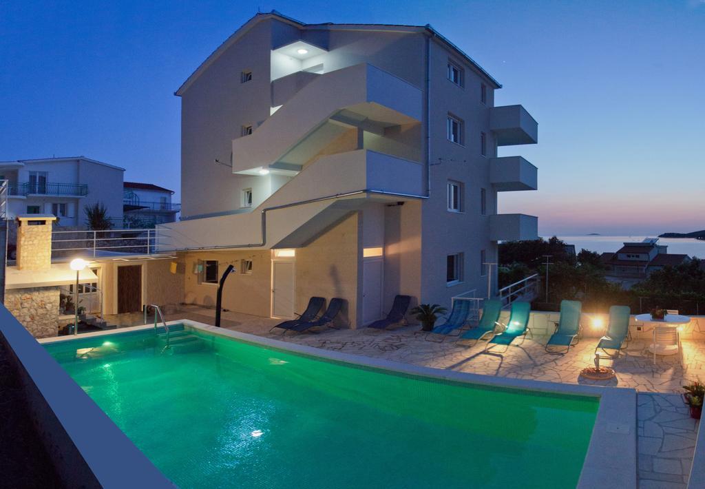 Villa Kata Ražanj Eksteriør billede
