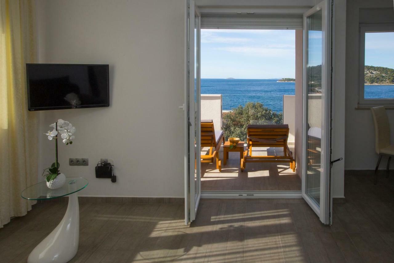 Villa Kata Ražanj Eksteriør billede